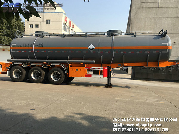 鋼（gāng）襯塑半掛車