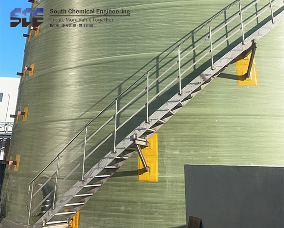 不鏽鋼爬梯 3600m³ φ16米18米